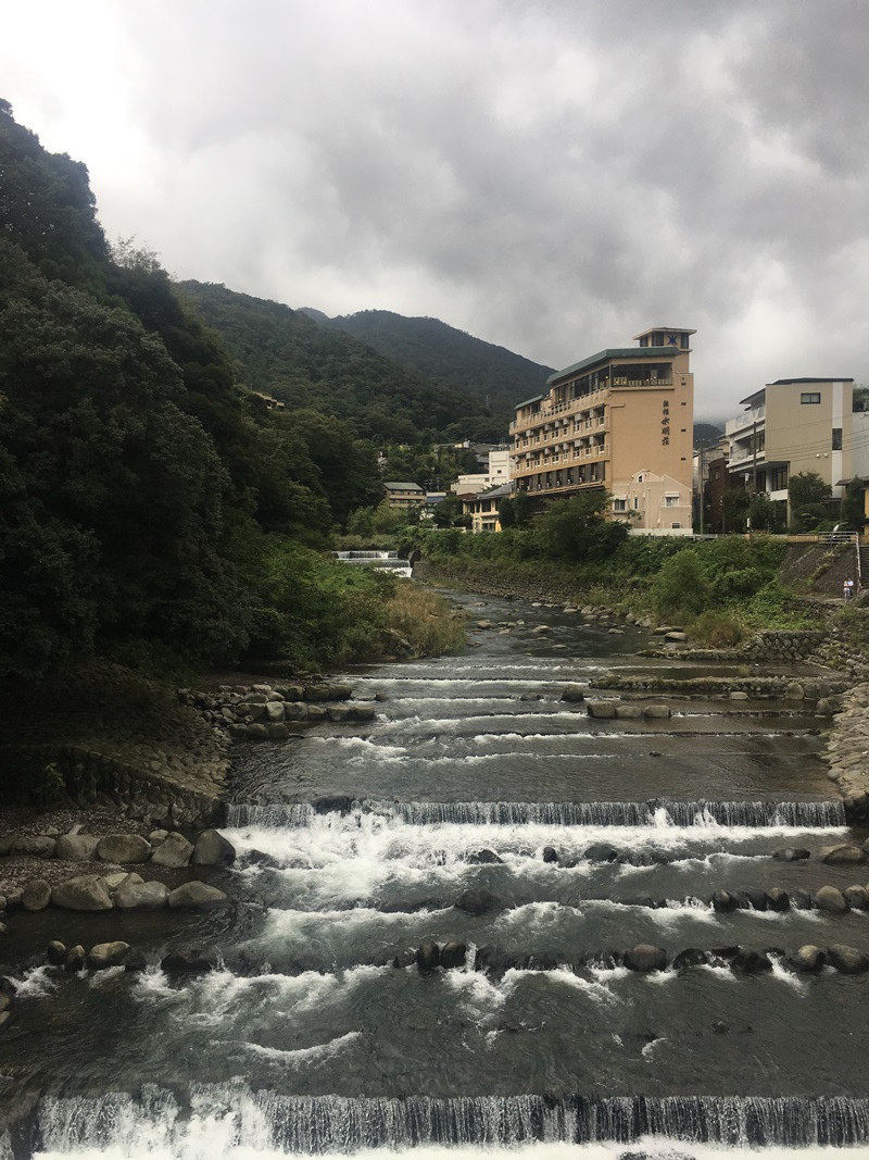箱根湯本から須雲を登っていく時の景色
